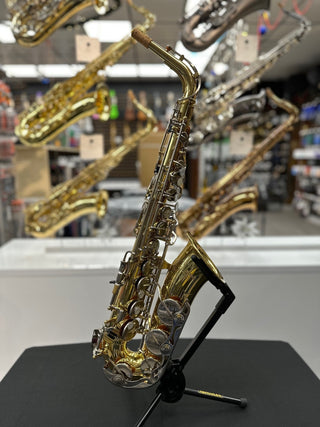Used Yamaha YAS-23 alto saxophone
