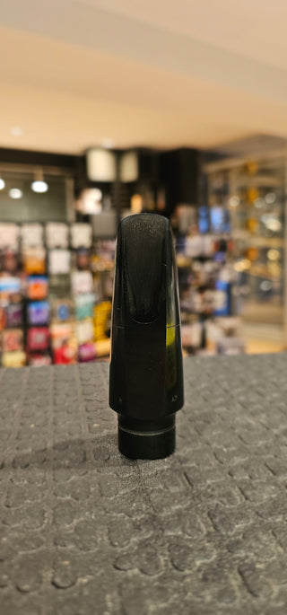 Pre-Owned Alto Vandoren V16 A7M Alto Saxophone Mouthpiece