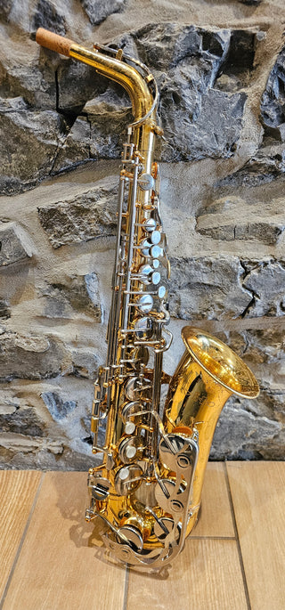 Pre-Owned Vito Alto Saxophone