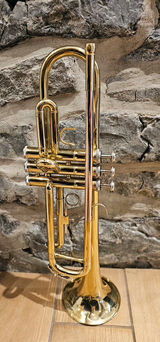 Pre-Owned Glory Bb Trumpet