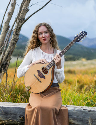 Eastman Lady Moon Signature Octave Mandolin
