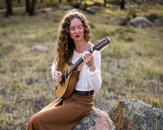Eastman Lady Moon Signature Octave Mandolin