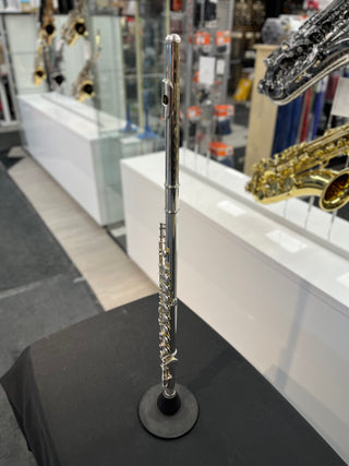 Pre-Owned Yamaha YFL-385 Intermediate Flute
