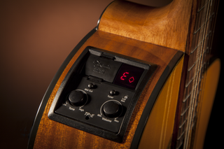 Guitare Classique Takamine GC1CE-NAT