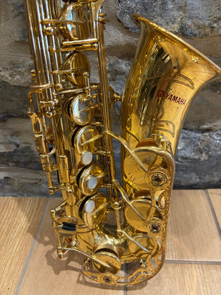Saxophone Alto Yamaha YAS-62 Purple Logo Usagé