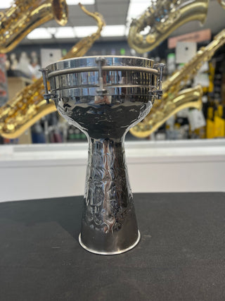 Doumbek en Métal Usagé