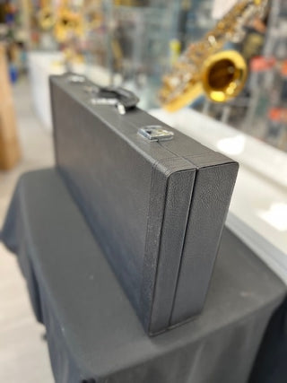 Pre-Owned Basson Case In Leather