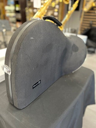 Pre-owned Holton Double Horn Case