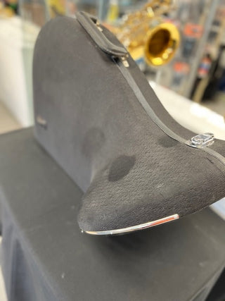 Pre-owned Holton Double Horn Case