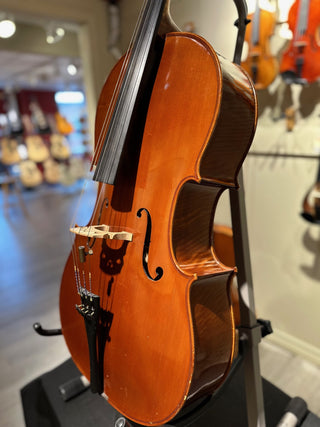 Violoncelle 1/2 avec Étui Usagé