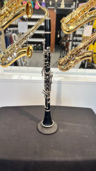 Pre-Owned Selmer Vito Bb Clarinet