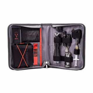 PREMIUM GUITAR MAINTENANCE KIT