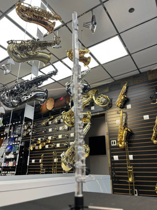 Flûte Usagée Yamaha YFL-581 Patte de Do Régulière 