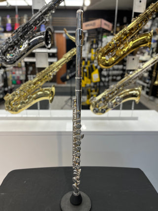 Pre-Owned Yamaha YFL-385 Intermediate Flute